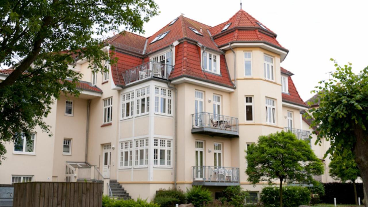 Villa Duene Mit Grosser Sonnenterrasse, Kamin, Wlan Und Tiefgarage Fuer 2-4 Personen Кюлунгсборн Екстер'єр фото