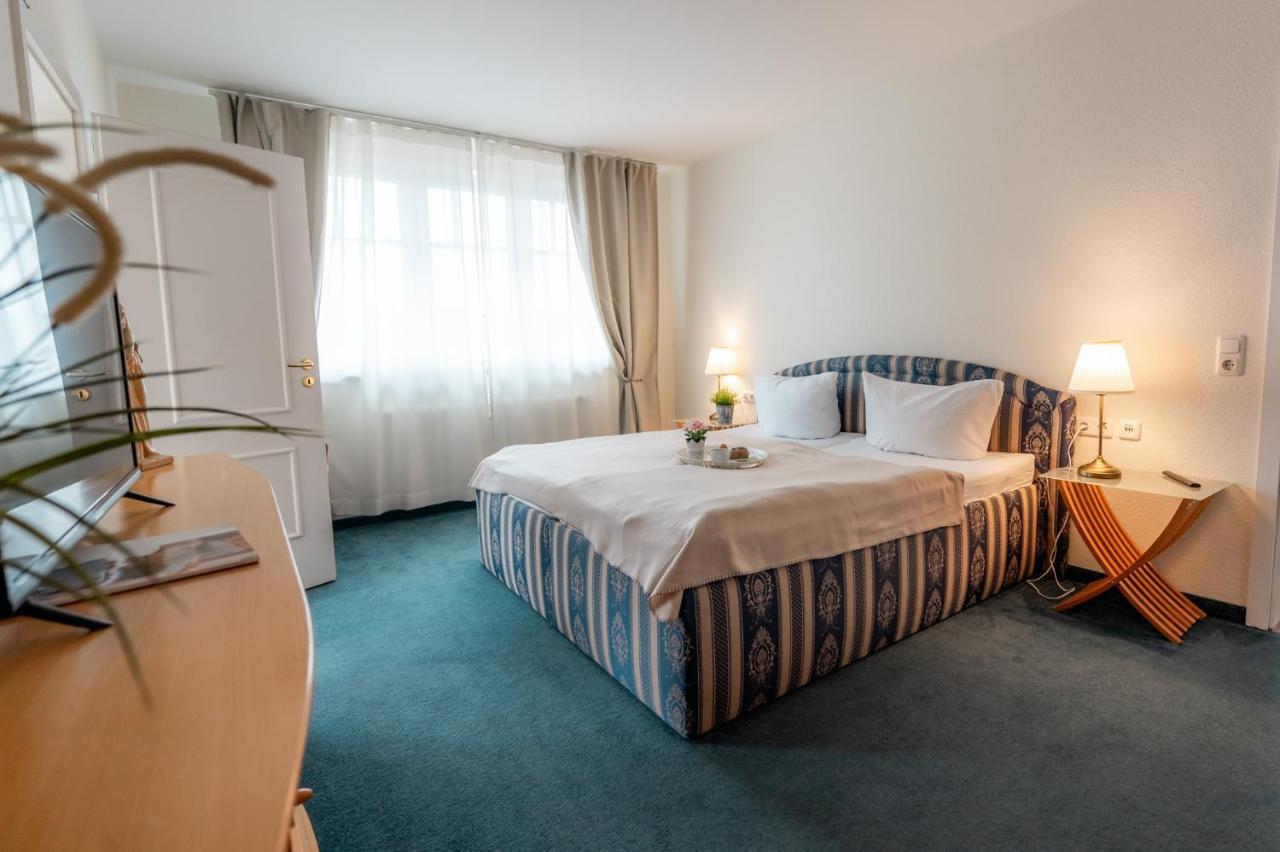Villa Duene Mit Grosser Sonnenterrasse, Kamin, Wlan Und Tiefgarage Fuer 2-4 Personen Кюлунгсборн Екстер'єр фото